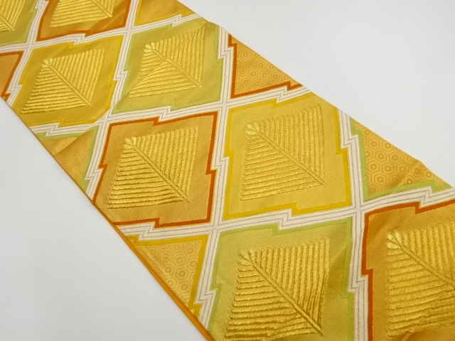 JAPANESE KIMONO / VINTAGE FUKURO OBI / WOVEN PINE NEEDLE & KIKKO